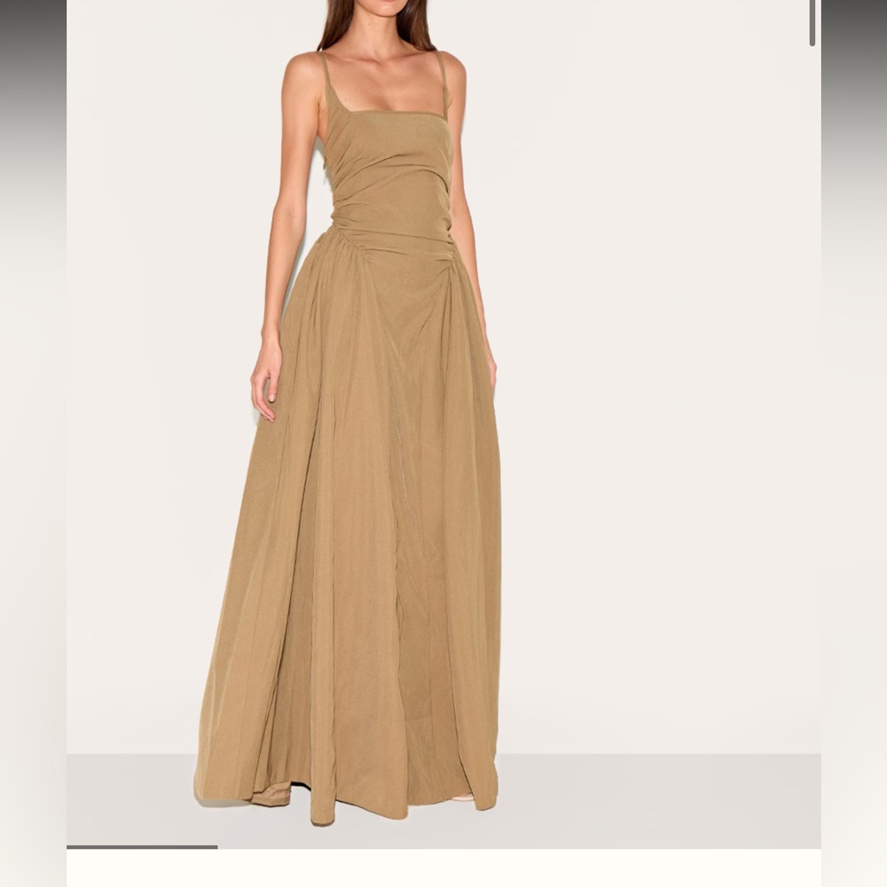 NWT Woven ruched dress